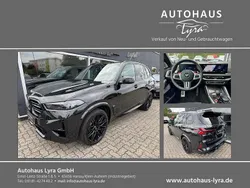 Black sapphire metallic Gebraucht 2025 BMW X5 M Competition Edition SUV | 130.880 € (Superpreis)