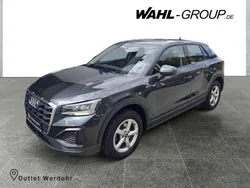 Grau Gebraucht 2023 Audi Q2 Basis SUV | 23.980 € (Fairer Preis)