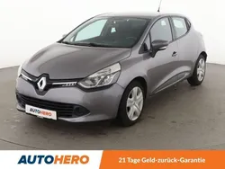 Grau Gebraucht 2014 Renault Clio IV Dynamique Limousine | 8.300 € (Fairer Preis)