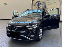 Schwarz Gebraucht 2023 VW T-Roc Life SUV | 20.500 € (Guter Preis)