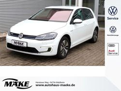 Weiß Gebraucht 2019 VW Golf Limousine | 17.950 €