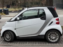 Weiß Gebraucht 2010 Smart ForTwo Cabrio Passion Cabrio | 4.700 € (Guter Preis)