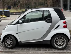 Weiß Gebraucht 2010 Smart ForTwo Cabrio Passion Cabrio | 4.700 € (Guter Preis)