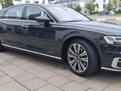 Grau Gebraucht 2021 Audi A8L Ambiente Limousine | 56.000 € (Teuer)