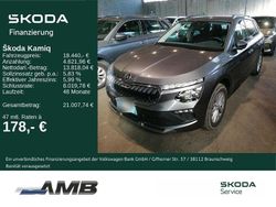 Graphitegrau metallic Gebraucht 2025 Skoda Kamiq Selection SUV | 17.480 € (Superpreis)