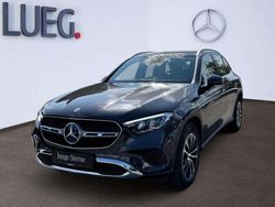 Grau Gebraucht 2024 Mercedes GLC200 Advanced SUV | 49.860 € (Fairer Preis)