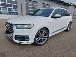 Weiß Gebraucht 2016 Audi Q7 S-Line SUV | 36.500 € (Etwas zu teuer)