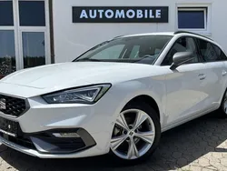 Weiß Gebraucht 2024 Seat Leon FR Limousine | 26.979 € (Fairer Preis)