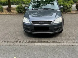 Grau Gebraucht 2004 Ford C-MAX Van / Kleinbus | 1.600 € (Teuer)