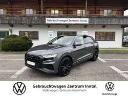 Daytonagrau perleffekt Gebraucht 2022 Audi Q8 Ambiente SUV | 63.490 € (Fairer Preis)