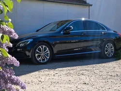 Schwarz Gebraucht 2017 Mercedes C350e Limousine | 31.999 €