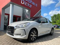Perleweiss perlmutt+ Gebraucht 2017 DS Automobiles DS3 So Chic Kleinwagen | 7.990 € (Fairer Preis)