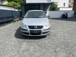 Grau Gebraucht 2005 VW Polo Kleinwagen | 750 € (Guter Preis)