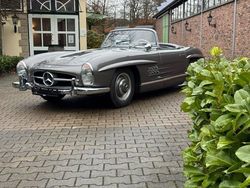 Grau Gebraucht 1961 Mercedes SL300 Cabrio | 1.340.000 €