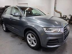 Grau Gebraucht 2016 Audi Q3 Sport SUV | 19.490 € (Etwas zu teuer)