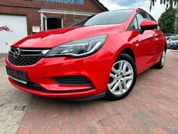 Rot Gebraucht 2017 Opel Astra Edition Limousine | 9.200 € (Guter Preis)