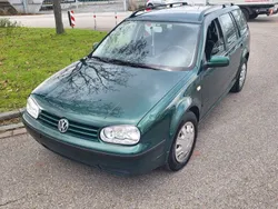 Grün Gebraucht 1999 VW Golf IV Comfortline Kombi | 1.300 € (Fairer Preis)