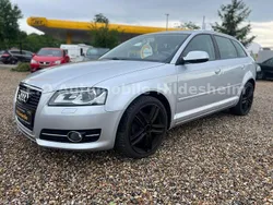 Silber Gebraucht 2011 Audi A3 Sportback Attraction Limousine | 9.990 € (Fairer Preis)