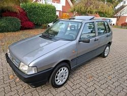 Grau Gebraucht 1992 Fiat Uno Kleinwagen | 2.626 €