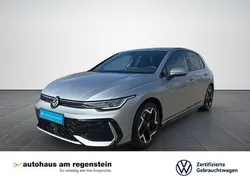 Oyster silver metallic Gebraucht 2025 VW Golf VIII R-line Limousine | 32.940 € (Fairer Preis)