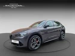 Grau Gebraucht 2024 Alfa Romeo Stelvio Veloce SUV | 43.500 € (Fairer Preis)