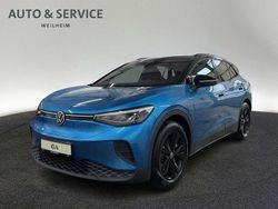Blau (costa azul metallic / schwarz) Neu 2025 VW ID.4 Pro SUV | 53.752 € (Teuer)