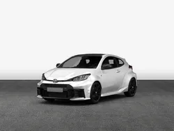 Weiß Neu 2025 Toyota Yaris Hybrid Comfort Limousine | 21.690 € (Superpreis)