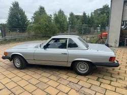 Silber Gebraucht 1983 Mercedes SL380 Cabrio | 18.000 €