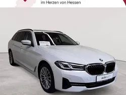 Alpinweiß Gebraucht 2021 BMW 530e Sport Line Kombi | 25.990 € (Guter Preis)
