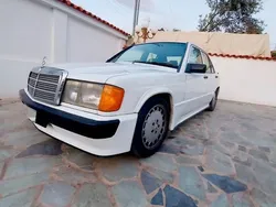 Weiß Gebraucht 1991 Mercedes 190 Limousine | 5.000 €
