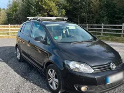 Schwarz Gebraucht 2012 VW Golf Plus Cross Van / Kleinbus | 7.500 €