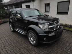 Schwarz Gebraucht 2009 Dodge Nitro SXT SUV | 12.900 € (Teuer)
