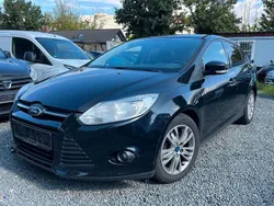 Schwarz Gebraucht 2012 Ford Focus Trend Limousine | 3.490 € (Superpreis)
