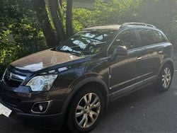 Grau Gebraucht 2014 Opel Antara Design Edition SUV | 5.700 € (Guter Preis)