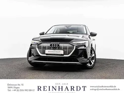 Mythosschwarz metallic Gebraucht 2022 Audi e-tron Sportback S-Line SUV | 39.355 € (Guter Preis)