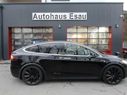 Schwarz Gebraucht 2017 Tesla Model X SUV | 55.900 €