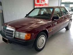Rot Gebraucht 1985 Mercedes 190 Limousine | 13.950 €