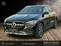 Unilack nachtschwarz Gebraucht 2020 Mercedes GLA200 Style SUV | 33.990 € (Etwas zu teuer)