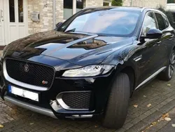 Schwarz Gebraucht 2017 Jaguar F-Pace S SUV | 32.950 € (Fairer Preis)