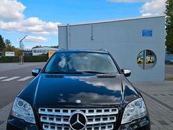 Schwarz Gebraucht 2009 Mercedes ML280 SUV | 7.750 € (Fairer Preis)