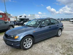 Blau Gebraucht 2002 BMW 318 Limousine | 800 € (Superpreis)