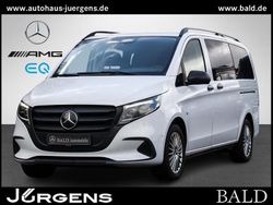Weiss bergkristallweiss metallic Gebraucht 2024 Mercedes Vito Van / Kleinbus | 49.490 €
