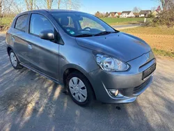 Grau Gebraucht 2016 Mitsubishi Space Star Diamant Edition Kleinwagen | 4.499 € (Guter Preis)