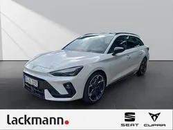 Weiss Gebraucht 2025 Cupra Leon VZ Kombi | 45.290 € (Guter Preis)
