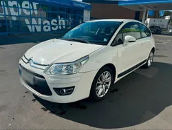 Weiß Gebraucht 2009 Citroën C4 Coupé | 3.500 € (Etwas zu teuer)