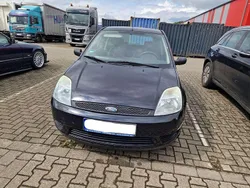 Gebraucht 2005 Ford Fiesta Ghia Kleinwagen | 1.650 € (Fairer Preis)