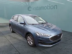 Blau Gebraucht 2023 Ford Focus Titanium | 23.340 € (Superpreis)