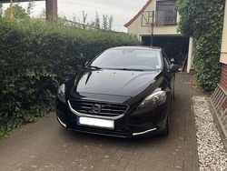 Schwarz Gebraucht 2013 Volvo V40 Basis Kombi | 6.999 € (Fairer Preis)