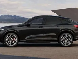 Mythosschwarz metallic Neu 2025 Audi SQ5 Sportback Edition .1 SUV | 85.738 € (Superpreis)