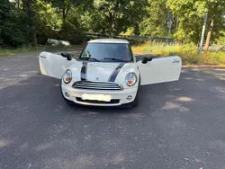 Beige Gebraucht 2009 Mini ONE Kleinwagen | 3.000 €
